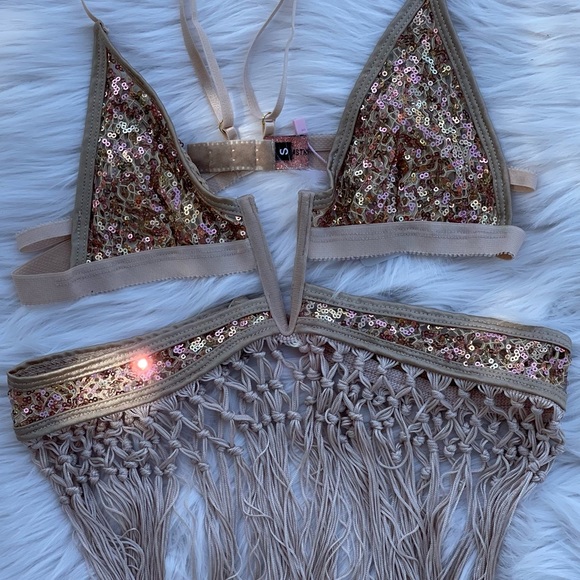 EAST N WEST LABEL Sequin Verona Bra - Picture 2 of 12